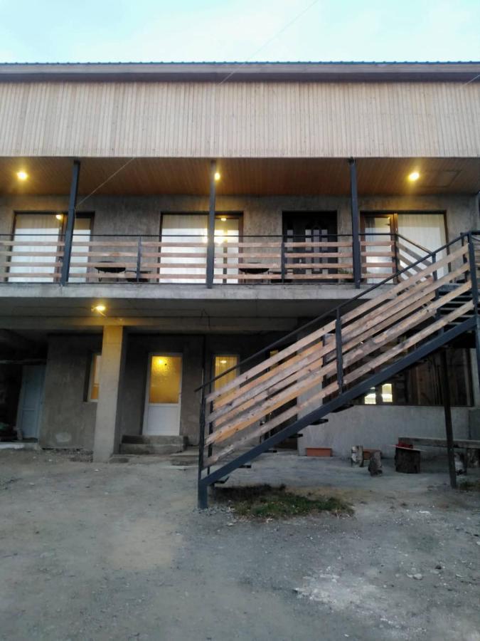 Guesthouse Relax In Kazbegi Exterior foto