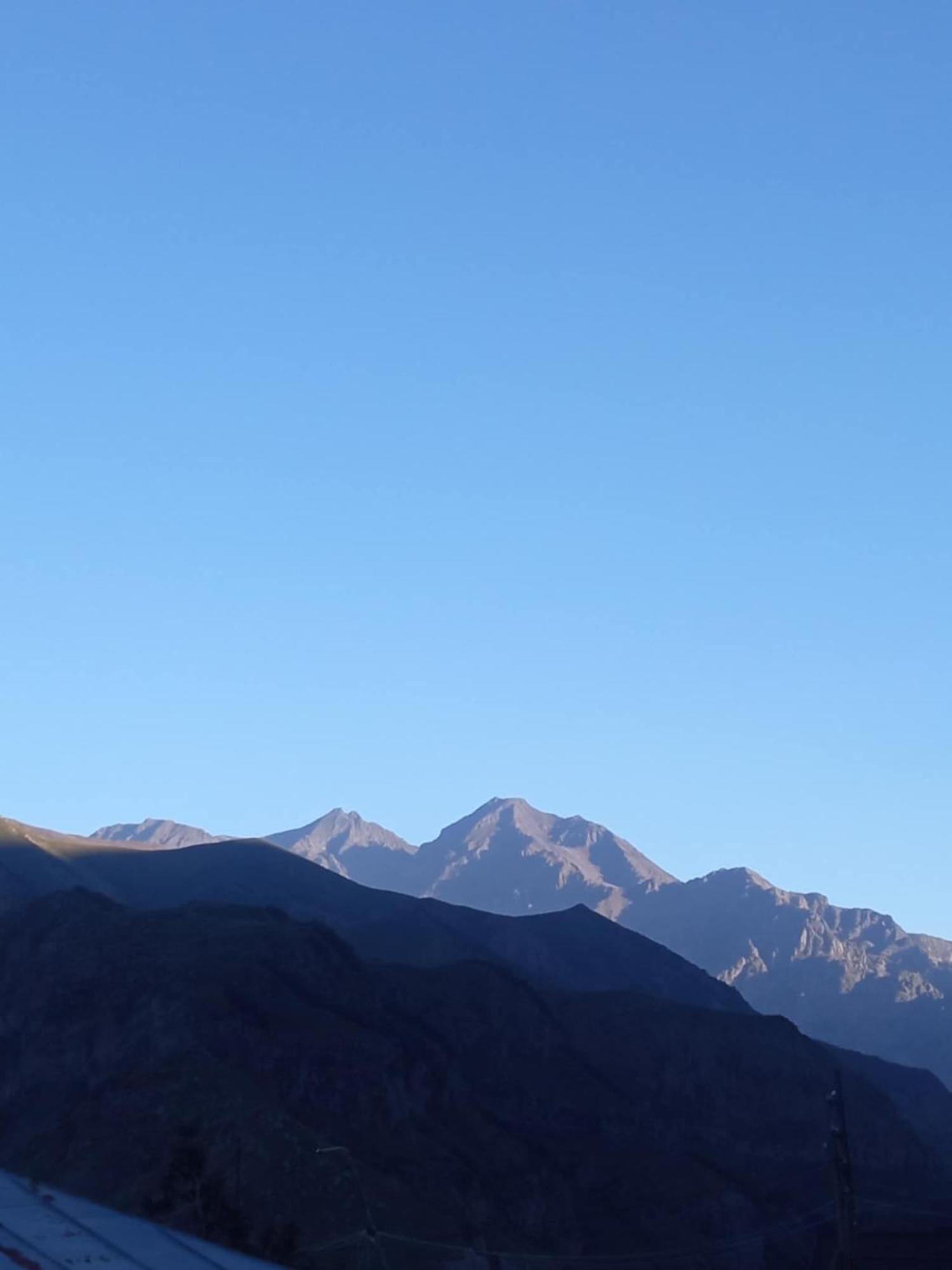 Guesthouse Relax In Kazbegi Exterior foto